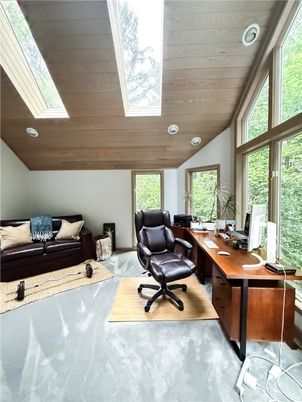 Home Office, Interior, Recessed Lighting, Wooden Ceilings
