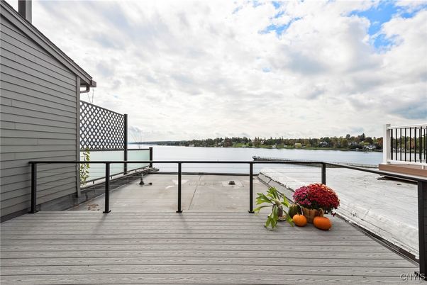 Exterior, Water