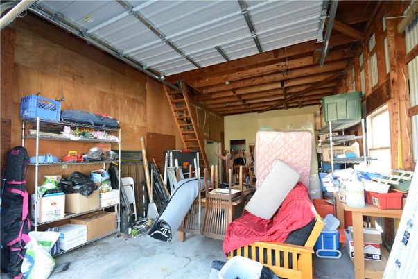 Garage, Interior, Wooden Beams, Wooden Walls