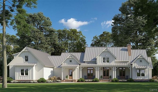 Exterior, Facade, Farmhouse