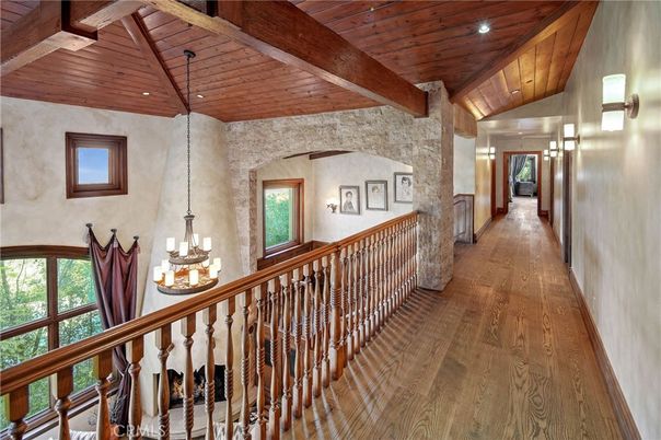 Chandelier, Interior, Recessed Lighting, Stone Walls, Wooden Beams, Wooden Ceilings, Wood Texture Flooring