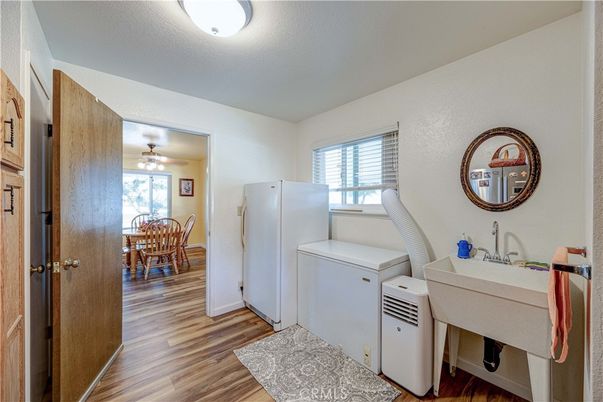Dining room, Interior, Washer, Wood Texture Flooring