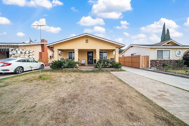 Attached, Backyard, Exterior, Facade, Ranch