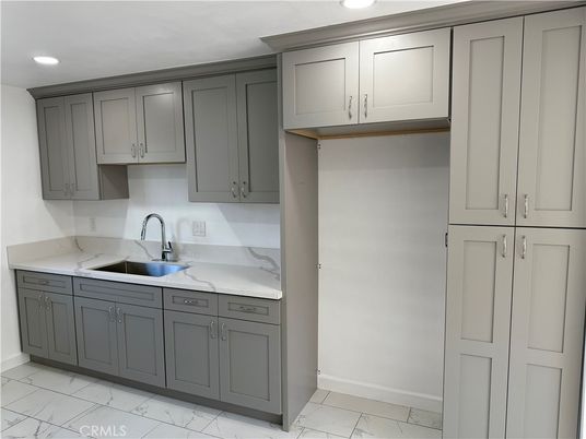 Interior, Kitchen, Marble, Recessed Lighting