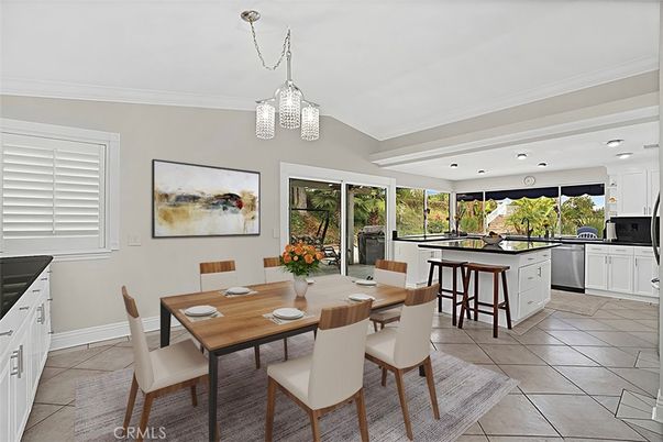 Dining room, Interior, Kitchen, Pendant Lights, Recessed Lighting