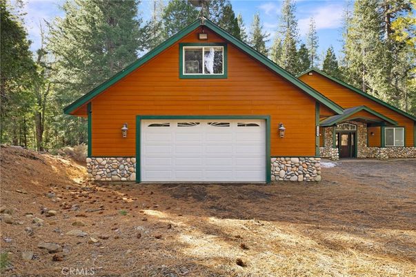 Attached, Exterior, Facade, Log Home