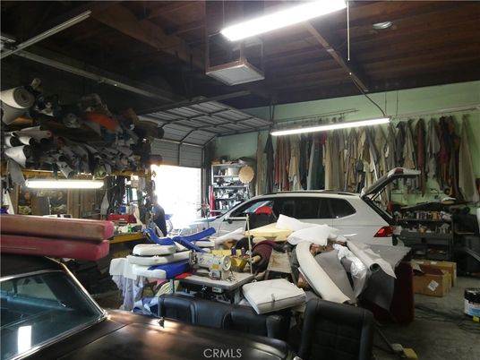 Garage, Interior