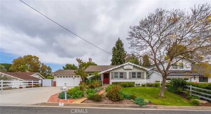 Attached, Detached Garage, Exterior, Facade, Ranch