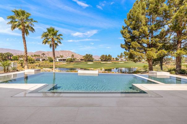 Exterior, Pool, Water