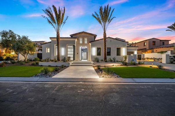 Exterior, Facade, Spanish Mediterranean
