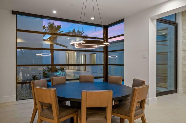 Dining room, Interior, Pendant Lights, Recessed Lighting