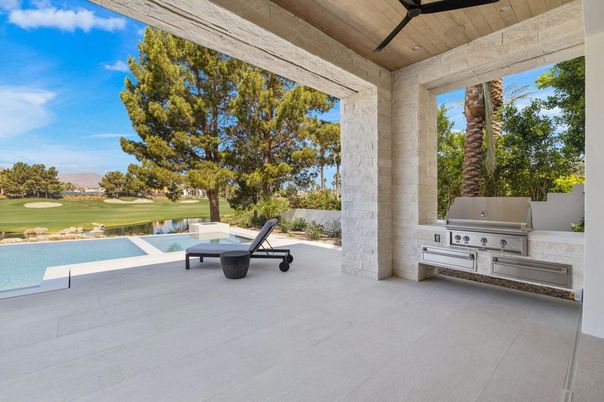 Exterior, Pool, Water