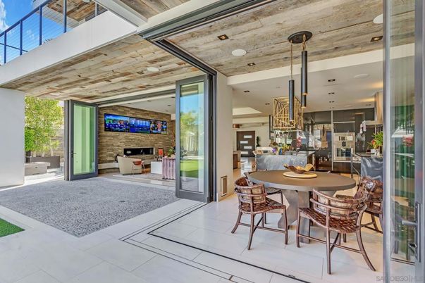 Dining room, Interior, Pendant Lights, Recessed Lighting, Stone Walls, Wooden Ceilings