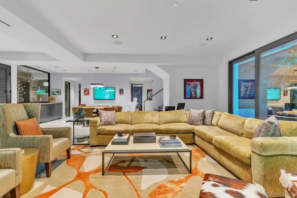 Dining room, Interior, Living room, Pendant Lights, Recessed Lighting
