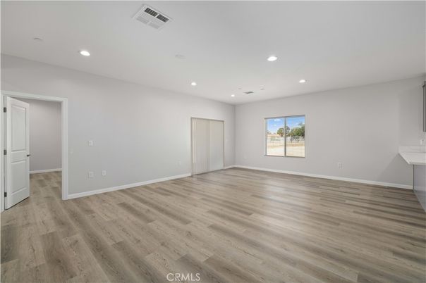 Empty room, Interior, Recessed Lighting, Wood Texture Flooring