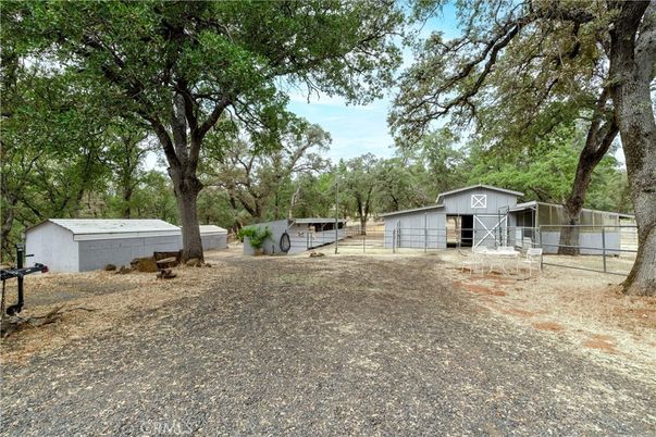 Backyard, Detached Garage, Exterior