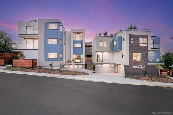 Attached, Exterior, Facade, Modern