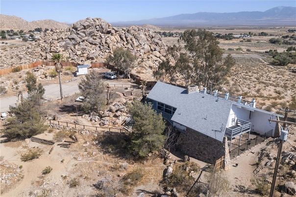 Exterior, Drone