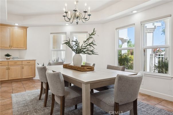 Chandelier, Dining room, Interior, Recessed Lighting