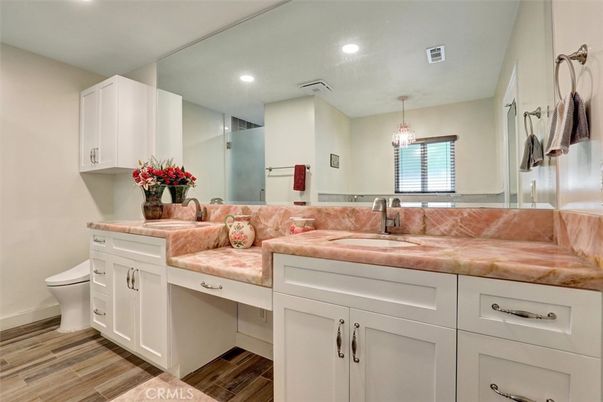 Bathroom, Interior, Pendant Lights, Recessed Lighting, Wood Texture Flooring