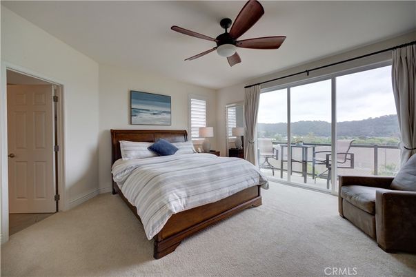 Bedroom, Interior, Water
