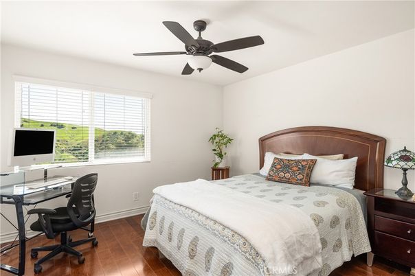 Bedroom, Home Office, Interior, Wood Texture Flooring
