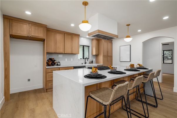 Interior, Kitchen, Pendant Lights, Recessed Lighting, Wood Texture Flooring