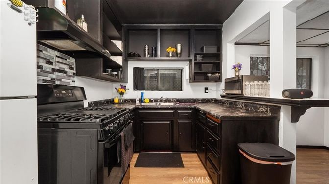Interior, Kitchen, Wood Texture Flooring