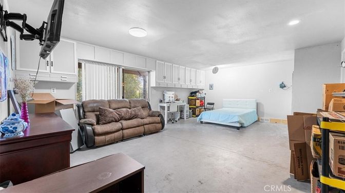 Fitness Equipment, Interior, Living room, Recessed Lighting