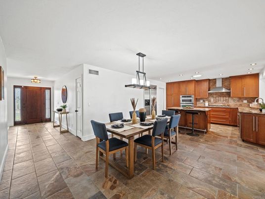 Dining room, Interior, Kitchen, Pendant Lights, Recessed Lighting, Stainless Steel Appliances