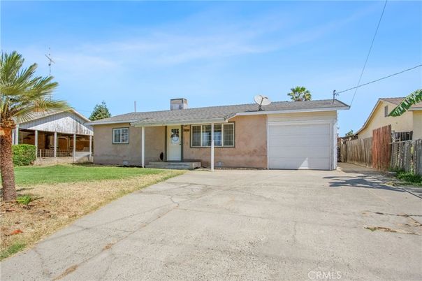 Attached, Backyard, Exterior, Facade, Ranch