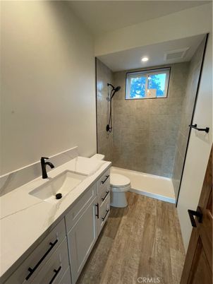 Bathroom, Interior, Recessed Lighting, Wood Texture Flooring