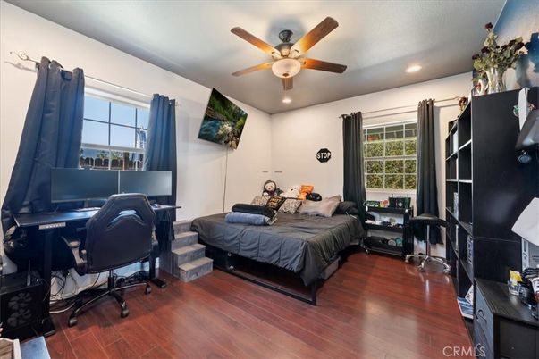 Bedroom, Home Office, Interior, Recessed Lighting, Wood Texture Flooring