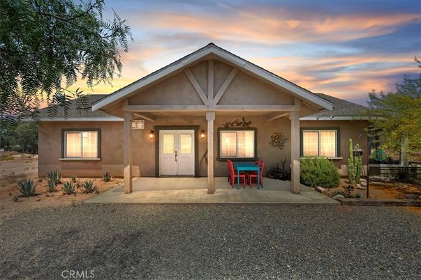 Exterior, Facade, American Craftsman
