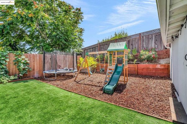 Backyard, Exterior, Playground