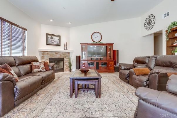 Fireplace, Interior, Living room, Recessed Lighting