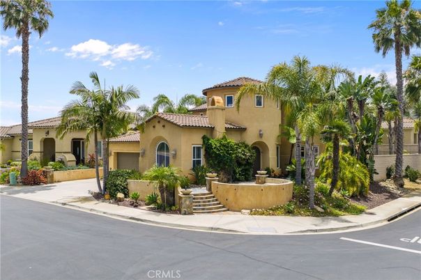 Backyard, Exterior, Facade, Mediterranean