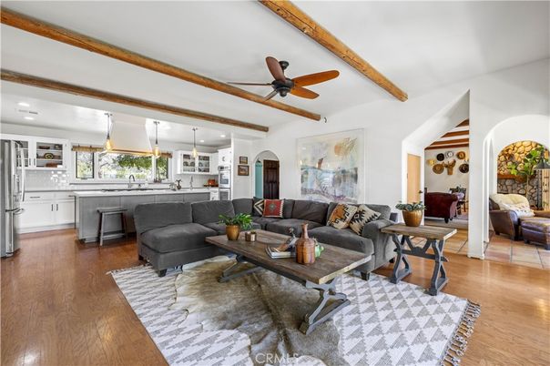 Interior, Kitchen, Living room, Pendant Lights, Recessed Lighting, Wooden Beams, Wood Texture Flooring