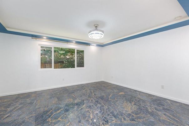 Chandelier, Empty room, Interior