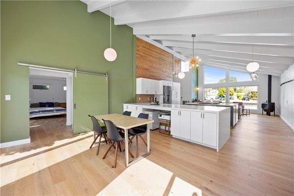 Dining room, Interior, Kitchen, Pendant Lights, Wood Texture Flooring