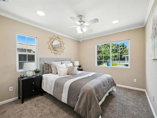 Bedroom, Interior, Recessed Lighting