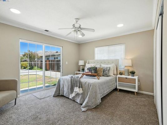 Bedroom, Interior, Recessed Lighting