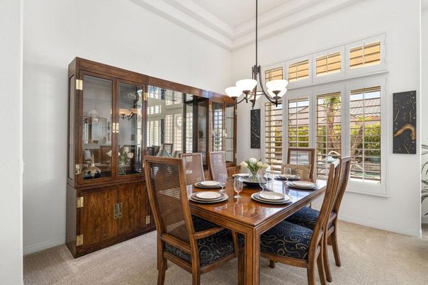 Chandelier, Dining room, Interior