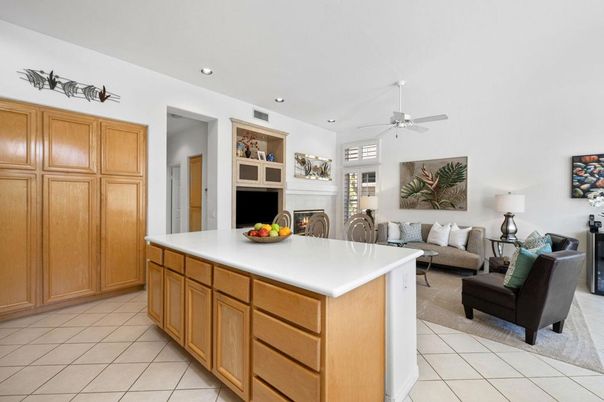 Fireplace, Interior, Living room, Recessed Lighting