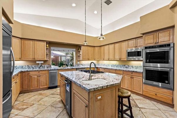 Interior, Kitchen, Pendant Lights, Recessed Lighting, Stainless Steel Appliances