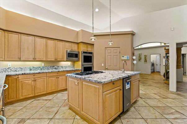 Interior, Kitchen, Pendant Lights, Recessed Lighting