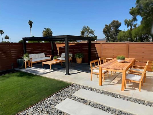 Backyard, Exterior