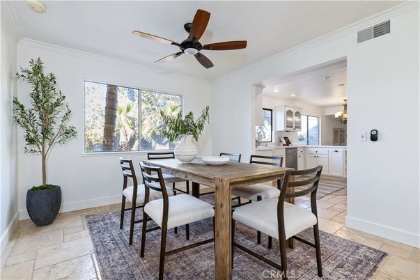 Dining room, Interior, Kitchen, Recessed Lighting