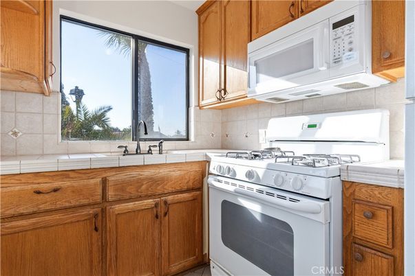 Interior, Kitchen, Tile Countertops