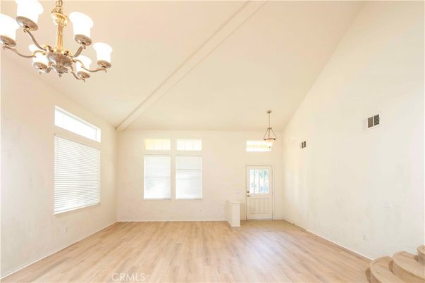 Chandelier, Empty room, Interior, Pendant Lights, Wood Texture Flooring